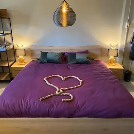 Bed & Breakfast Gasthuys De Peel *