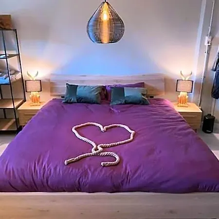 Bed & Breakfast Gasthuys De Peel *
